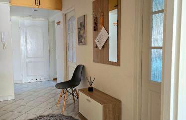 Apartament Przy Metrze i Przy Lesie - Foto 23
