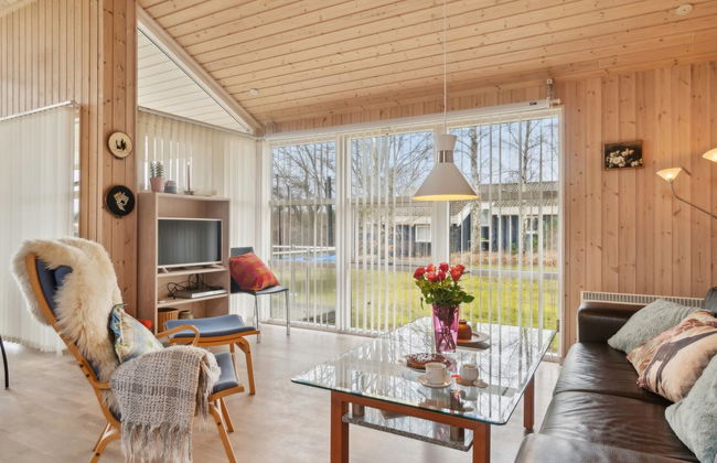 "Henninge" - 300m from the sea - Foto 22