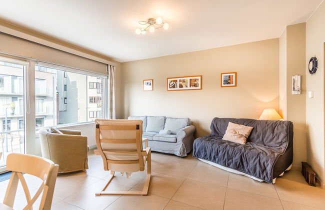 Apartment in Koksijde Near the Beach - Photo 11