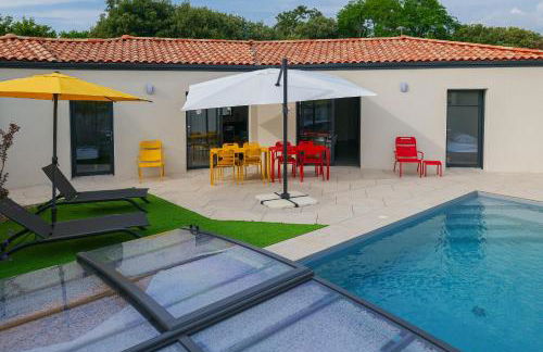 Villa des Hérondais avec piscine - idéal familles - 8 personnes - Foto 1