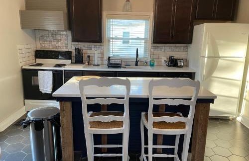 Clayton's 1910 Restored Mill House-near Burlington - Foto 9