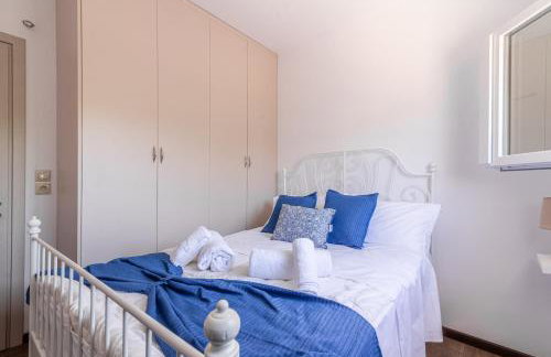 Sophia's Comfortable Home with a Private Backyard - Foto 29