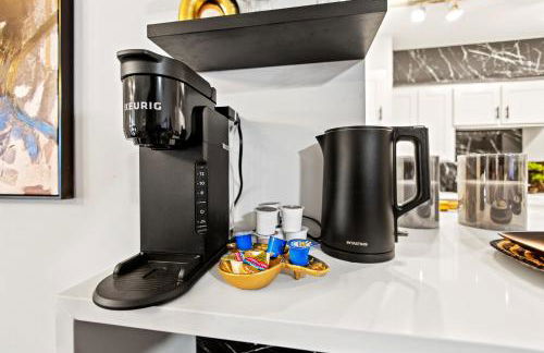 Luxe and Modern Dallas Condo 2 Mi to Highland Park! - Foto 11