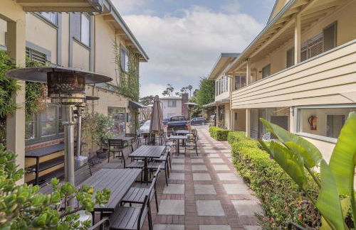 3797 Pine Place apts - Photo 21