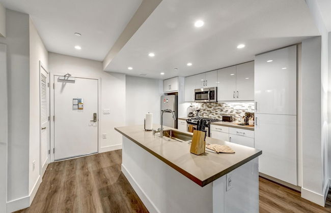 Global Luxury Suites Irvine - Foto 13