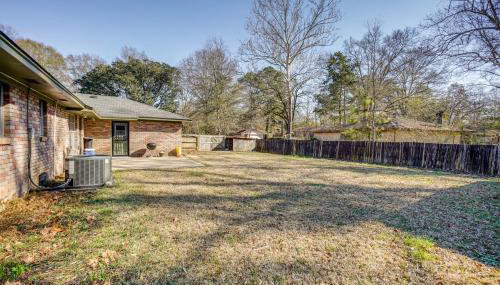 Family Home with Yard - 5 Mi to Jackson State Campus - Foto 2