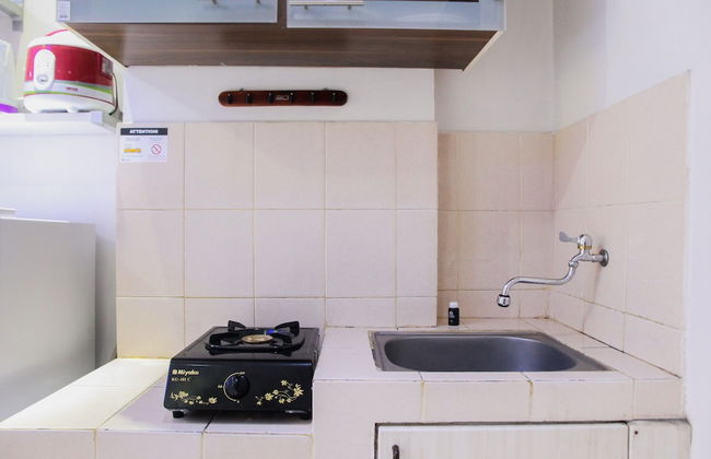 Comfy Studio Room Sunter Park View Apartment - Foto 16