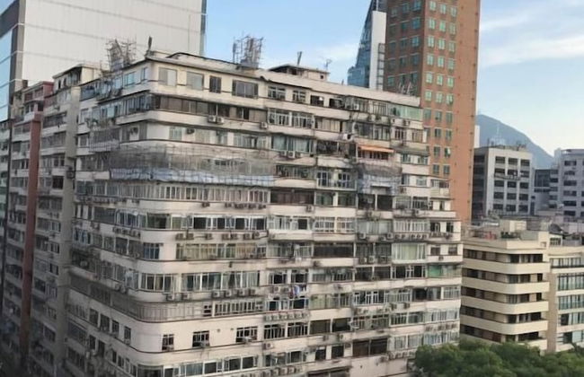 SHINE INN - Photo 20