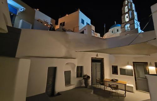 Imarkellis Santorini Cave House with yard - Foto 24