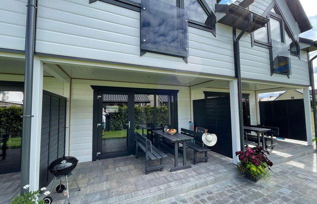 Cottage in Sianozety Near the Beach - Photo 8