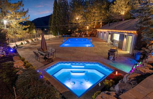 Exclusive Resort Escape - Heated Pool, Spa & Pickleball - Foto 2