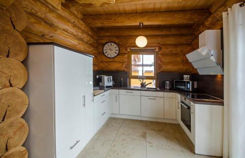 Luxus-Ferienhaus Blockhaus Chalet Nr 2 Toplage am Feldberg mit Sauna, Outdoor-Hottub, Kamin auf 1300m üM - Foto 45