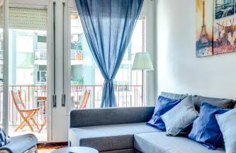 Spacious 4 Bedroom Apartment Fira BCN & Camp Nou - Foto 3