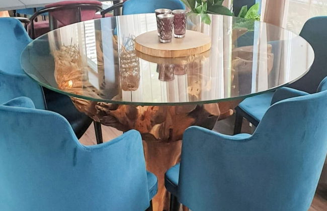 Inviting Vacation Home With Breakfast - Foto 24