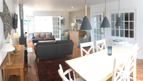 Bright comfy home, sea views and big skies - Foto 4