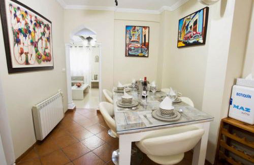 MCGOMEZ HOUSE - Photo 2