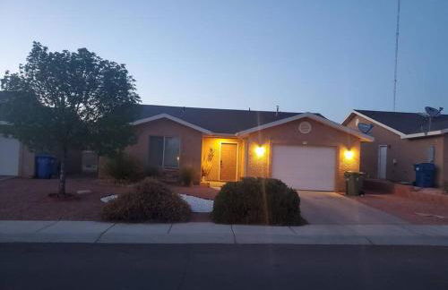 I Deal Lake Powell Home 3BR, Jacuzzi, BBQ, Firepit - Foto 4