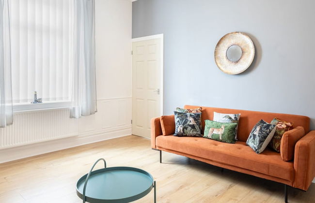 Host Stay Milbanke House - Photo 1