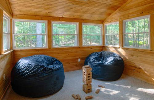 Gorgeous Chalet in the Poconos w/ Hot Tub! - Foto 20