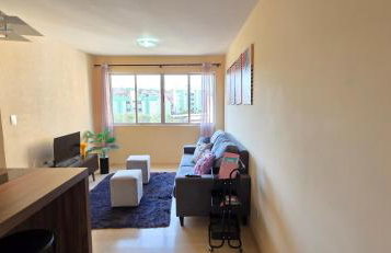 Apto Familiar, Garagem, WiFi Rápido, Maringá - Foto 1