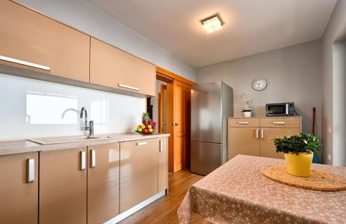 Gorgeous Home In Plesivica With Wifi - Foto 25