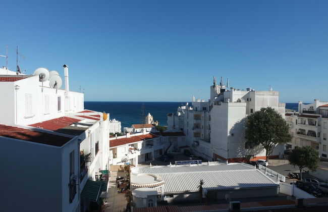A06 - Seaview 1 Bed Apartment by DreamAlgarve - Photo 35