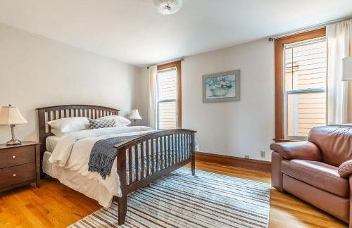 Charming Capitol Hill Craftsman - Foto 17