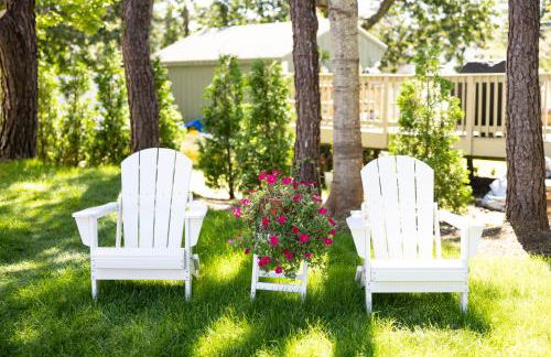 Spacious 4BR Beach Retreat, Steps to Pine Point - Foto 9