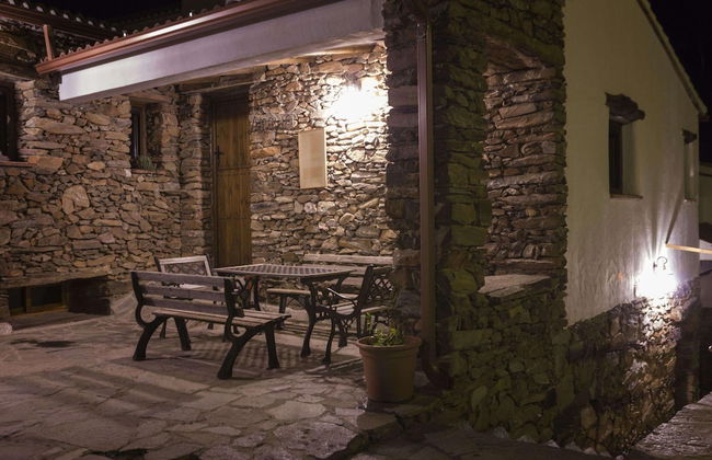 Mountain Getaway in Laroya - Photo 23