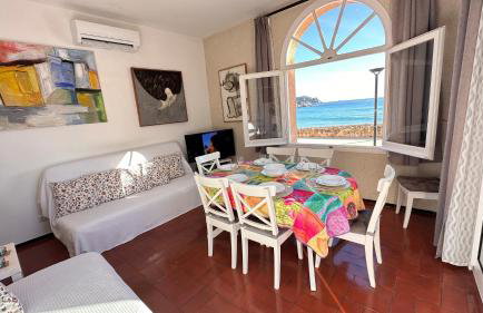 Apartamento con jardín a 11 metros de la playa. B1. - Foto 62