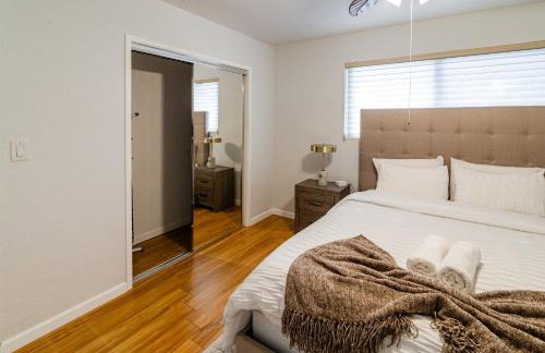 Charming 2BR Waterfront House - Foto 23