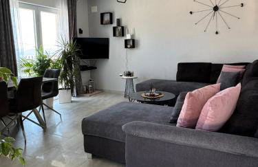 Rural home Basin dvor with jacuzzi - Photo 10