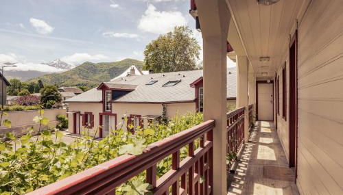 Le Clos du 5 - Appart Hotel Bagneres - Foto 2