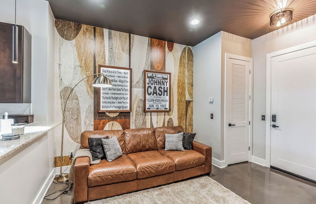 Music City's West End Retreat - Photo 14