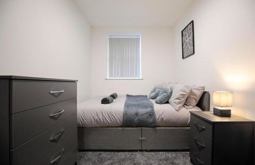 Bartlam Place, Sleeps 6, Central Oldham - By NMB Property - Foto 18