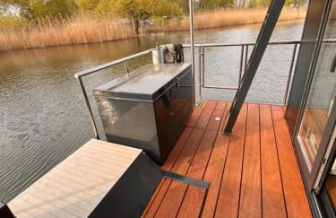 Urlaub im schwimmenden Ferienhaus, mitten in der Natur - Foto 4