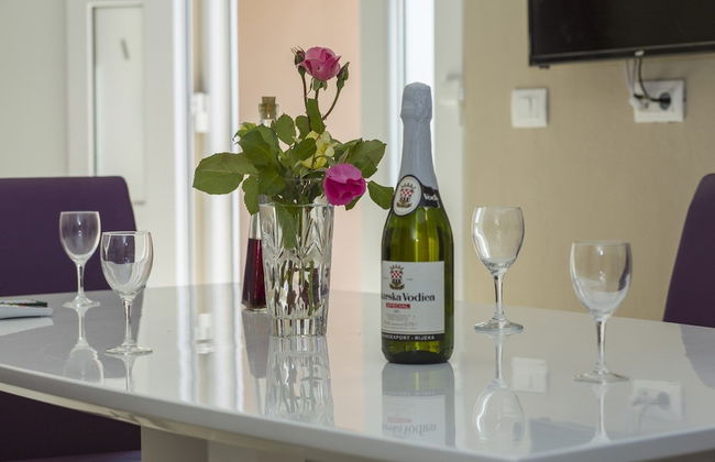 Apartments Zazah - Photo 9