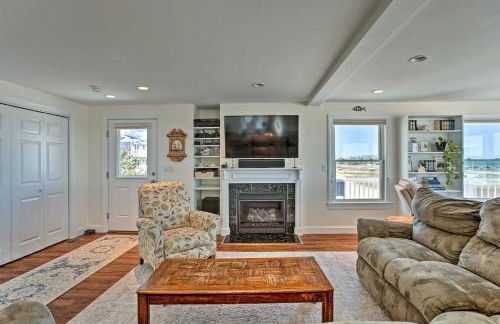 Sunny Beach House Getaway - Steps From Water! - Foto 5