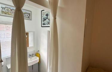 Superb Guest Suite in Caldicot with Parking - Foto 21
