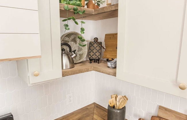 Work Crew Haven Spacious Corporate Lodging - Photo 29