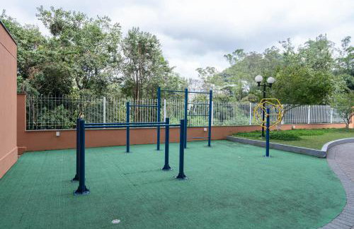 Apto a 10 min da Vila Germânica, dois quartos, salas de estar e jantar, cozinha completa, sacada com churrasqueira, Wi-Fi, Piscina, academia, mercadinho 24 horas e Vaga de garagem - Foto 15