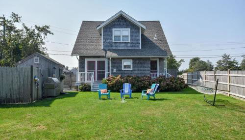 Walk to Beach at Historic Sears Kit Home - Foto 5