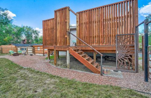 Red Rock Loft! Trails Apartment w BBQ & Fire Pit - Foto 43