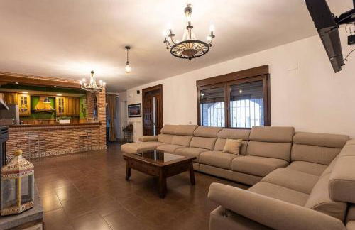 Casa Rural El Abuelo Mauri en Toledo ,finca privada sin vecinos, piscina y total libertad - Photo 23