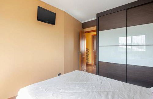 Piso en sitio tranquilo Zona del aeropuerto de VGO - Foto 7