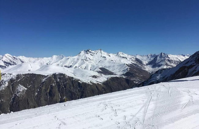Chalet in Les Deux Alpes With Heated Pool - Photo 38