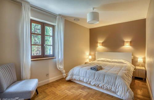 Jacuzzi - Spa de nage - Parc arboré - Foto 7