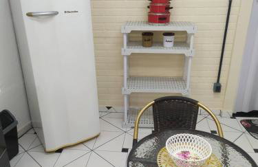 Pousada - Flat - Kitnet Mobiliada - 25m2 de Conforto e Segurança - Perto de Tudo - Foto 18