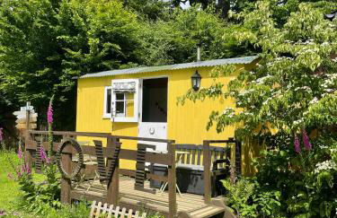 The Hideaway at Duffryn Mawr Self Catering Cottages - Photo 33