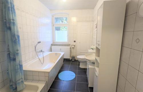 R3 - Urlaubsmagie - Helle Wohnung mit Garten & Pool - Foto 31